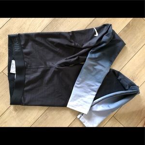 Women’s Nike pro legging